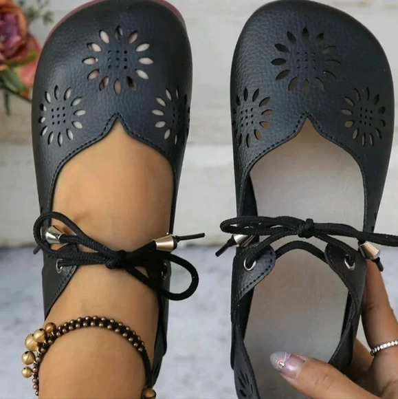 Flat Sandals With Round Toe, Breathable One-Step Buckle Women Shoes - Picture 1 of 6